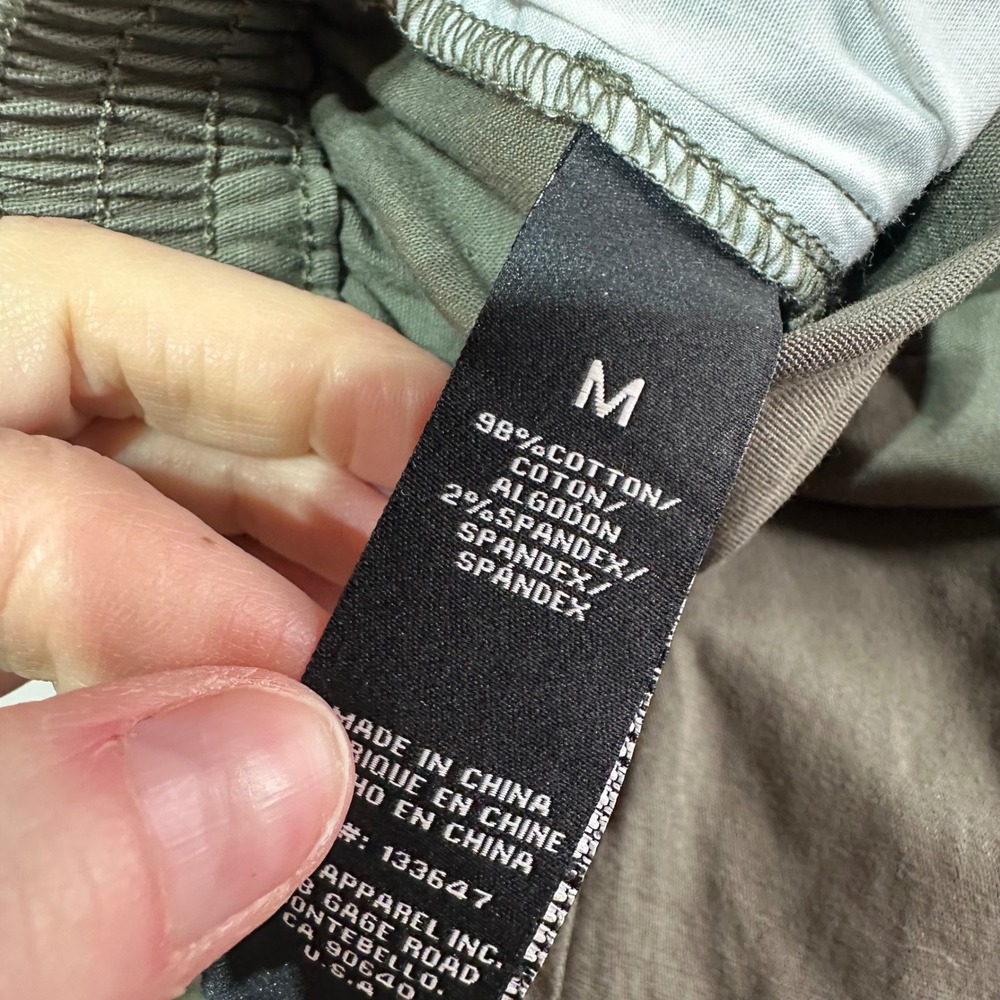 NWT BCBG Generation Women's High‎ Rise Barrel Leg Pants Olive Green Size M - Picture 4 of 9